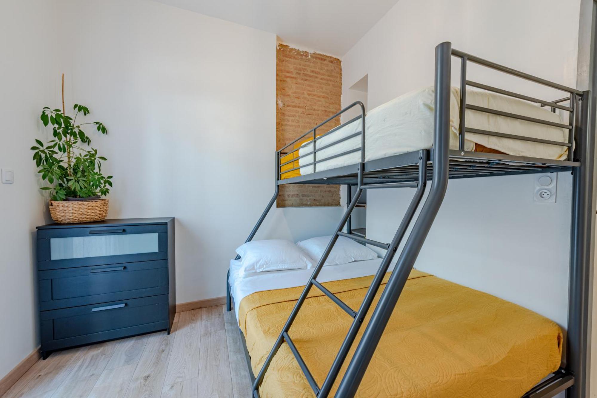 Chic Family - Neuf & Moderne - Parking Wifi Centre Ville Gare Tgv - Confort Ideal Famille - Offre Speciale Perpignan Kültér fotó